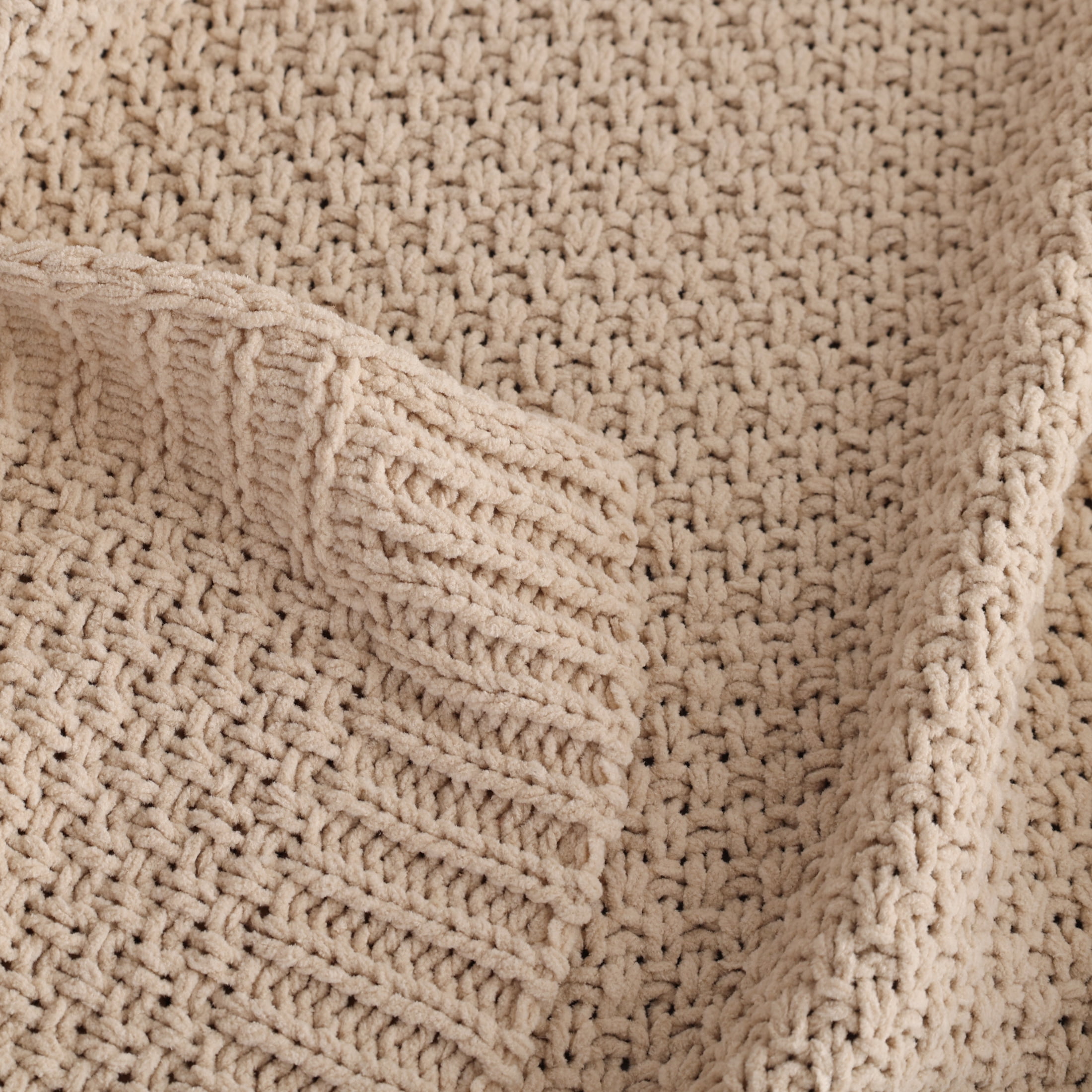 Better Homes & Gardens Chenille Knit Super Soft Oversized Throw Blanket, Almond Biscuit