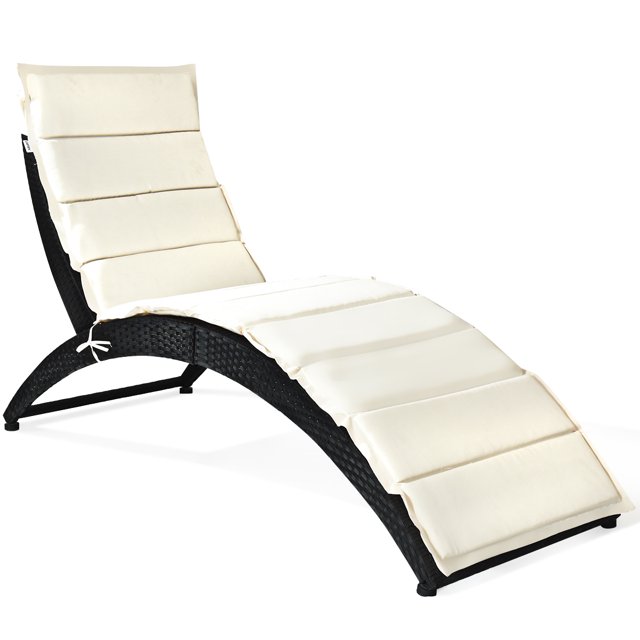 Topbuy Foldable Outdoor Patio Rattan Lounge Chair Reclining Chaise Chair White