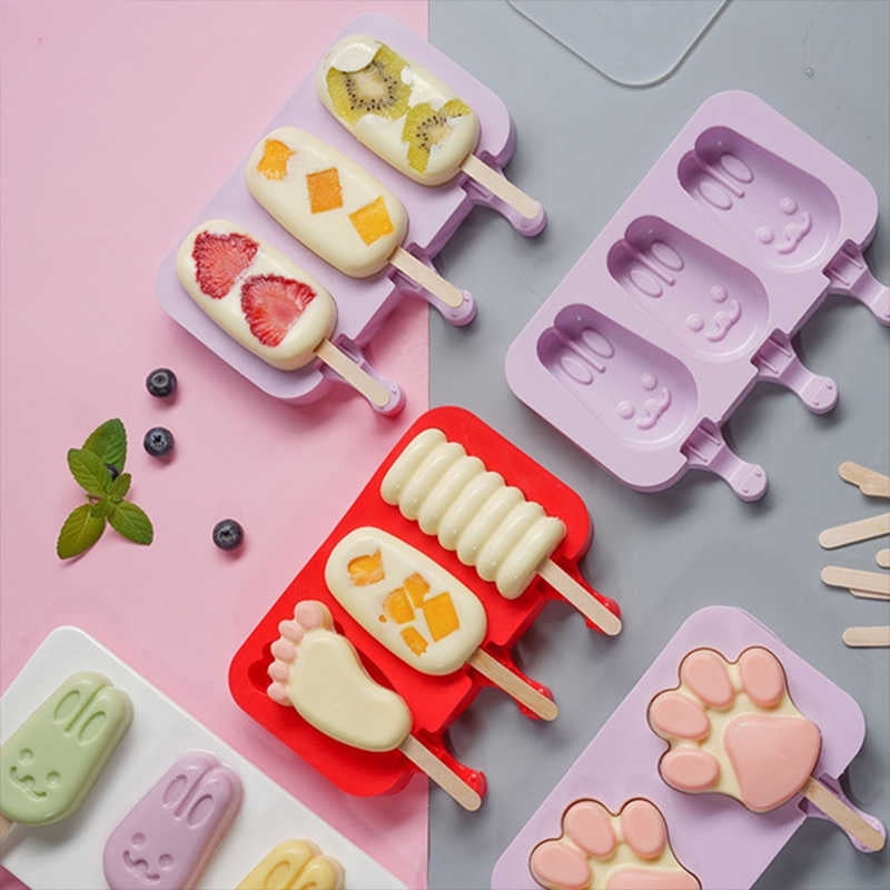 4 Cell Frozen Ice Cream Pop Mold Bear Popsicle Maker Lolly Mould Tray Pan DIY 