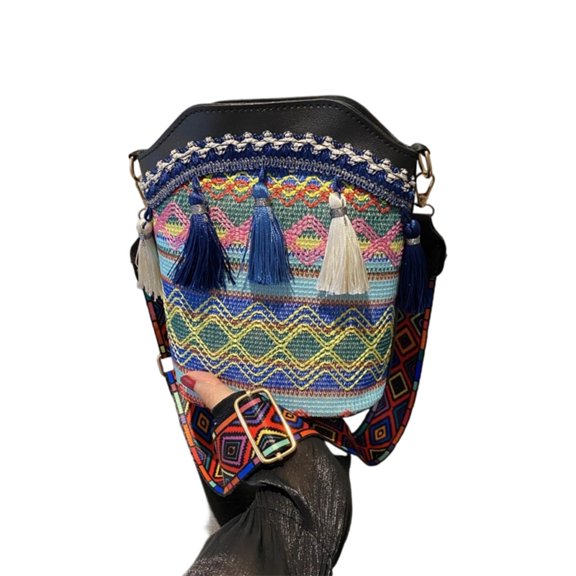 Fashion Ethnic Woven Shoulder Bags Trendy Handbags Large Capacity Summers Beach Bags Casual Toted Purses for Womens