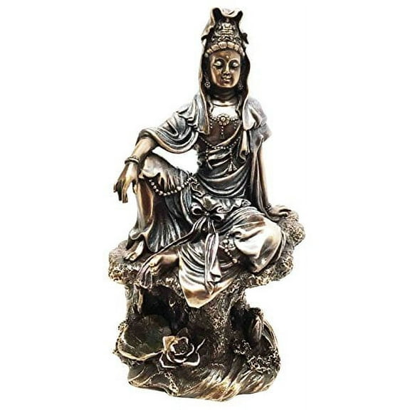 Water and Moon Kuan Yin Guanyin Statue Figurine Boddhisattva Eastern Enlightenment Masterpiece