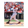 thumbnail image 1 of Vladimir Guerrero Sr Signé Los Angeles Angels Frappant Photo 8x10, 1 of 1