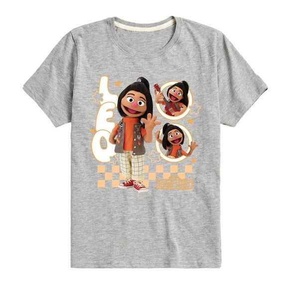 Sesame Street - Leo Ji Young - Toddler and Youth Short Sleeve Graphic T-Shirt