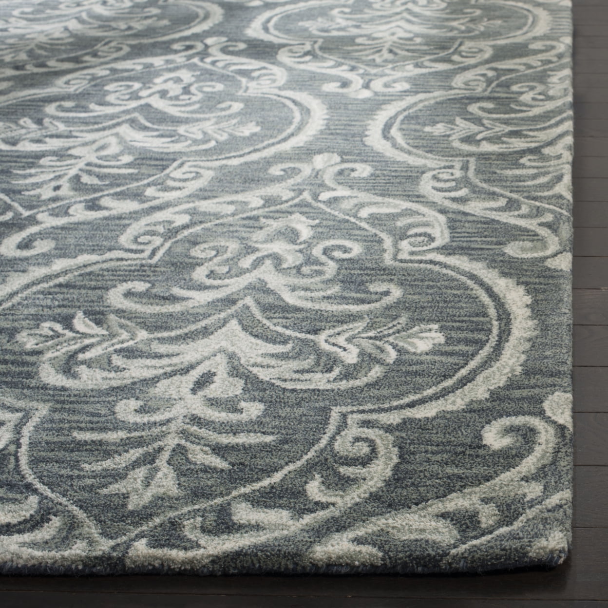 SAFAVIEH Blossom Eilish Damask Floral Wool Area Rug, Blue/Sage, 6' x 6' Round