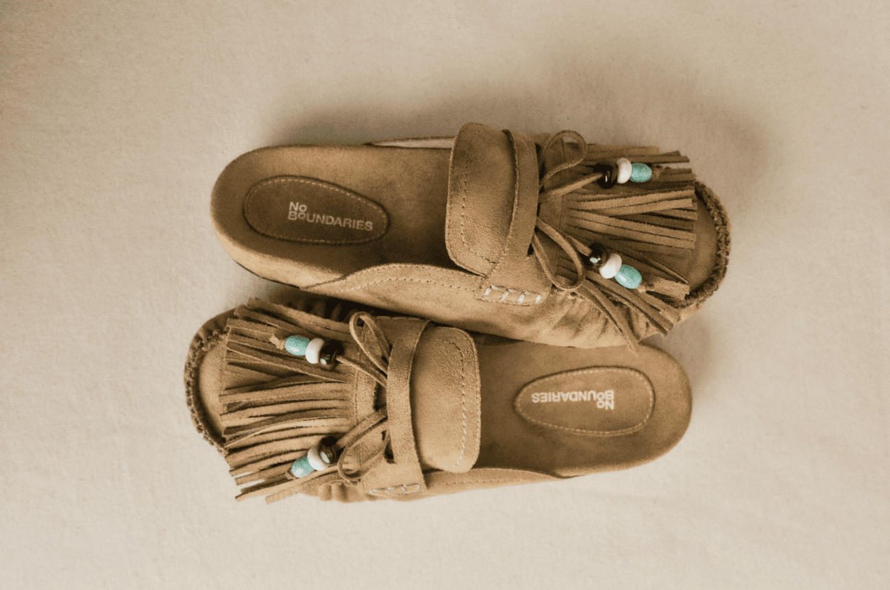 No Boundaries Women's Fringe Slip On Moccasin