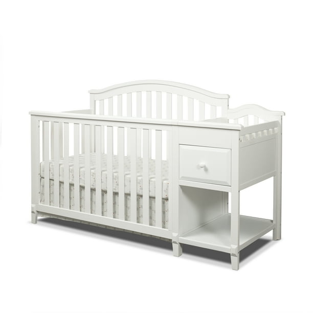 Sorelle Brittany Crib & Changer