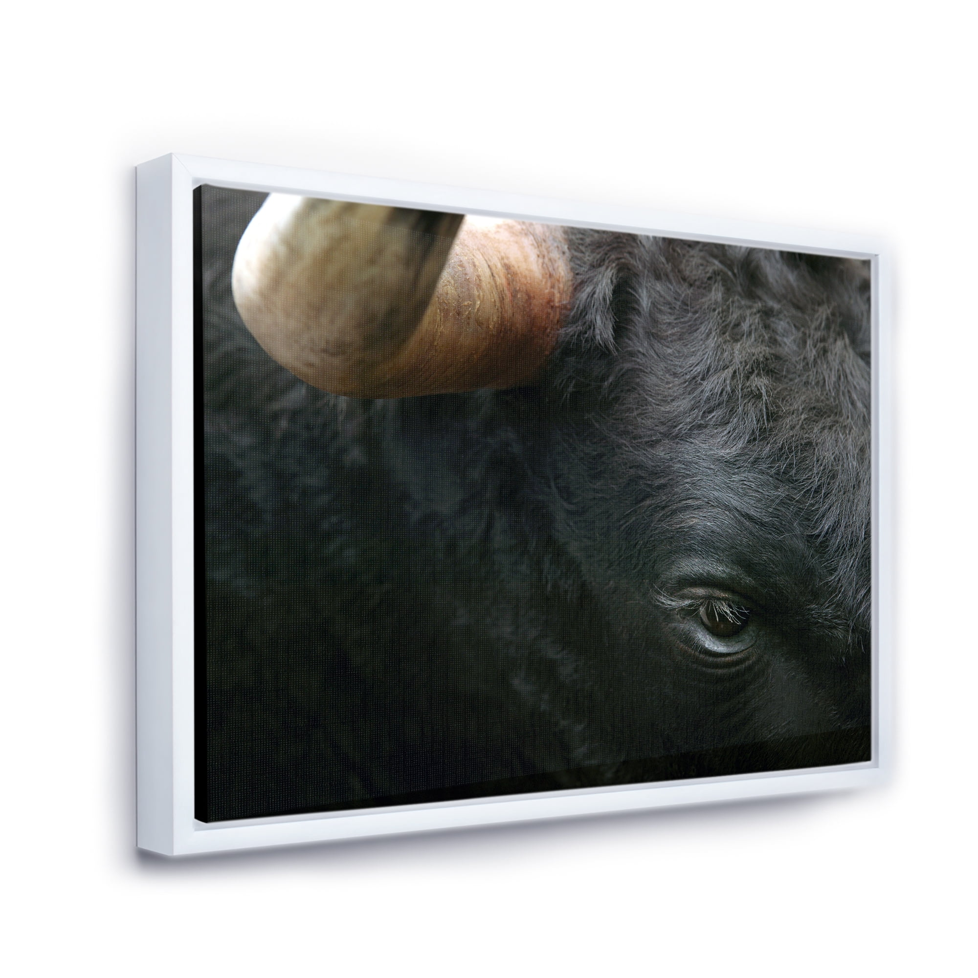 Designart 'Close-Up Of Eye Fighting Bull Head ' Farmhouse Framed Canvas Wall Art Print