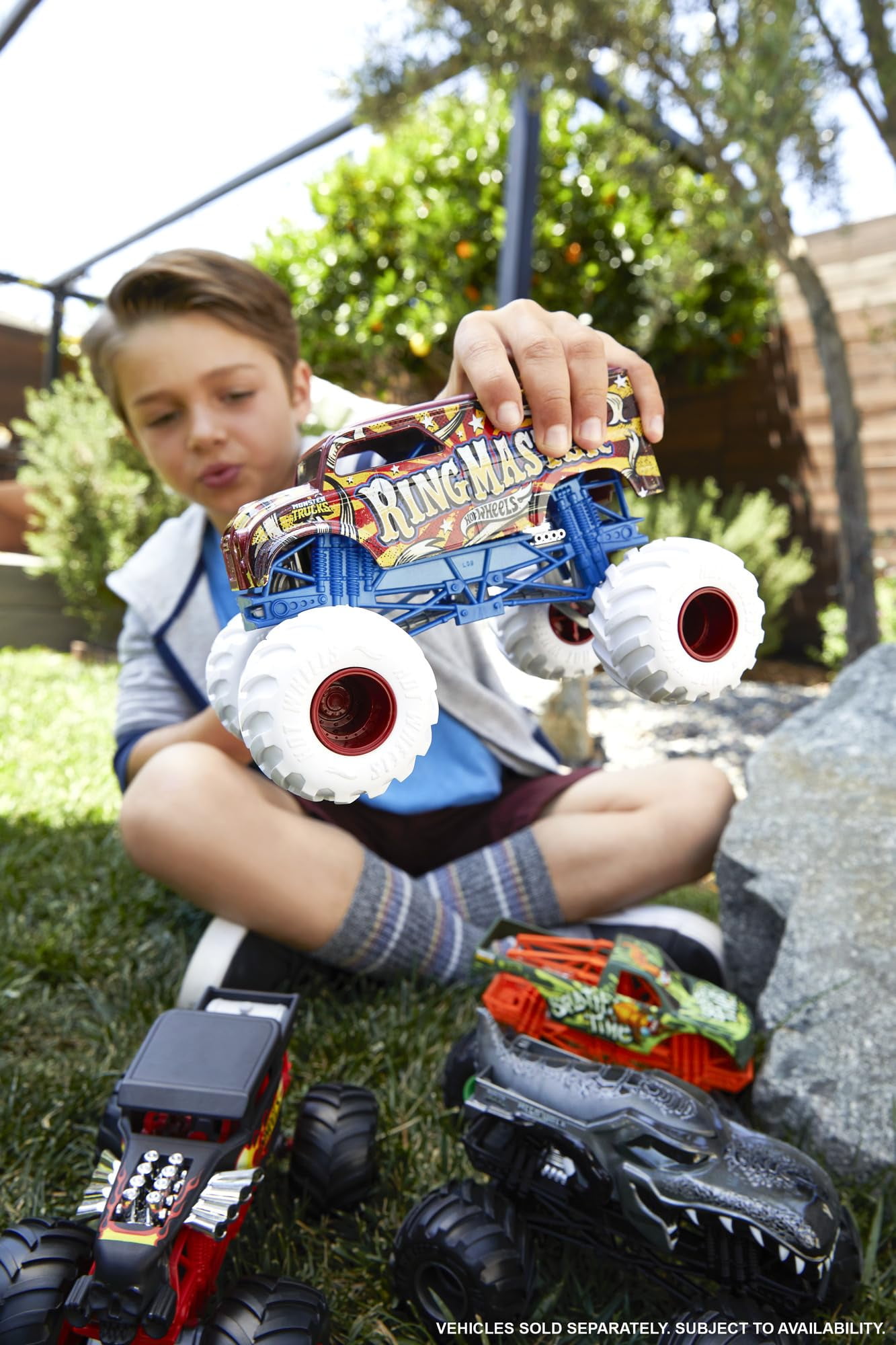 Hot Wheels Monster Trucks Oversized Iron Man