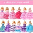 thumbnail image 2 of Juego de ropa para muñeca Barbie BRI 56 piezas incluye vestidos y accesorios, 2 of 5
