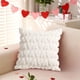 thumbnail image 1 of Funda de cojín de San Valentín de 45 x 45 cm | Diseño de corazón rojo | Suave lana sintética | Funda decorativa para sofá, 1 of 5