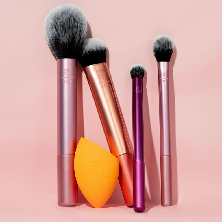 Real Techniques Everyday Essentials Kit, Makeup Brush & Beauty Sponge Set,  5 Piece Set 
