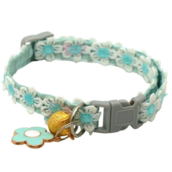 Adjustable Breakaway Cat Collar with Pendant for Small Cats for Parties and Daily Wear Comfortable Neck Ring for Indoor and Outdoor Use