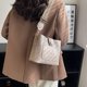 thumbnail image 5 of Bolso Bandolera para Mujer Bolso Tipo Cubo Correa Ancha Bolsos Diarios (blanco), 5 of 9