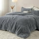 thumbnail image 2 of Juego de edredón Bedsure Fluffy Queen Size, gris, 3 piezas, 2 of 7
