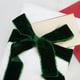 thumbnail image 4 of Cinta de terciopelo verde Keypan, rollo de 3 yardas, 3,8 cm de ancho, 4 of 7