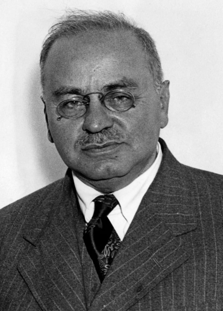 Alfred Adler History