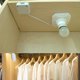 thumbnail image 2 of Interruptor de luz automático para gabinete de puerta de 2 piezas para armarios, blanco Kuyhfg Sin marca, 2 of 5
