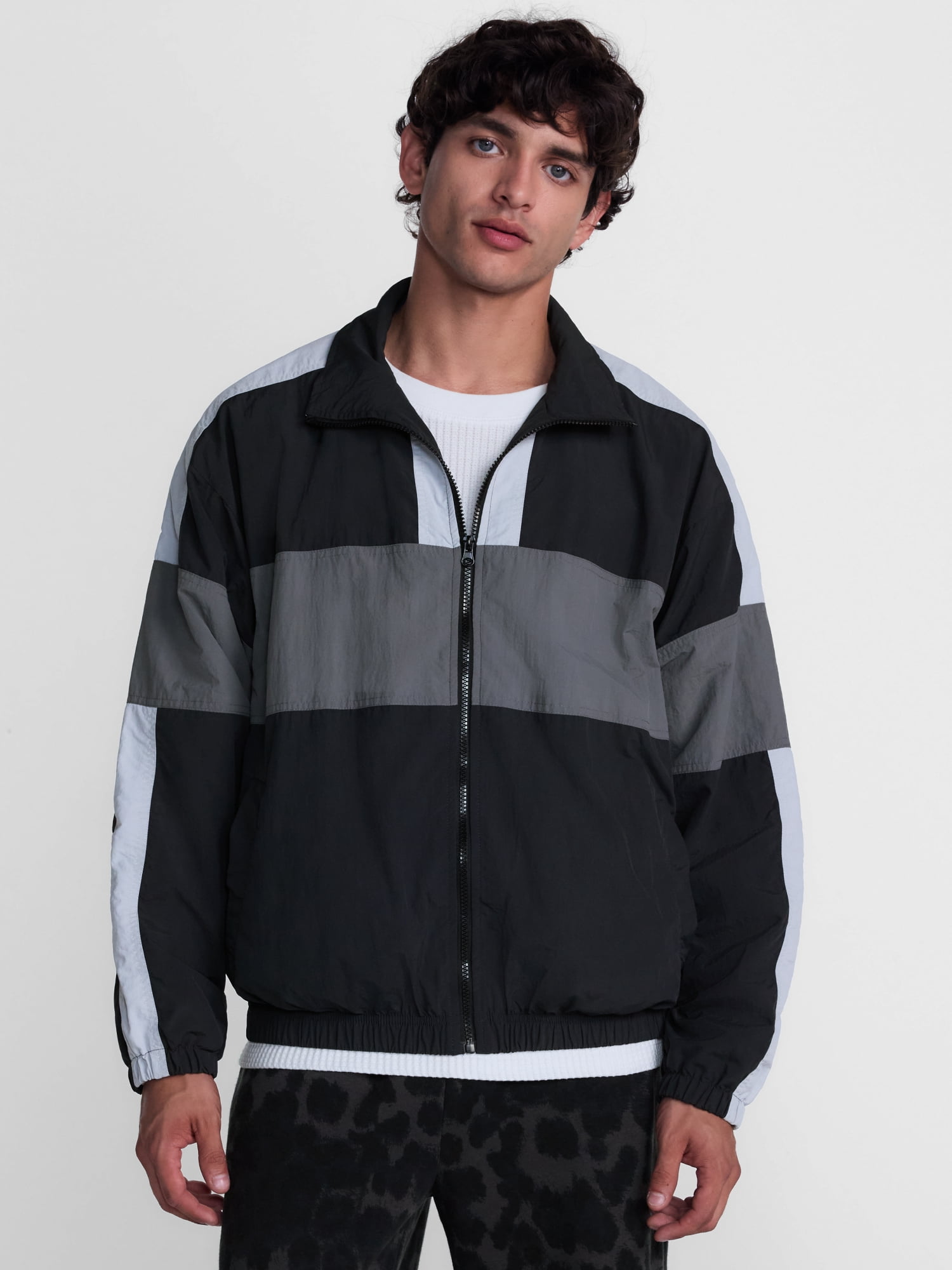 No Boundaries Windbreaker Jacket with Long Sleeves, Men's XS-4XLT