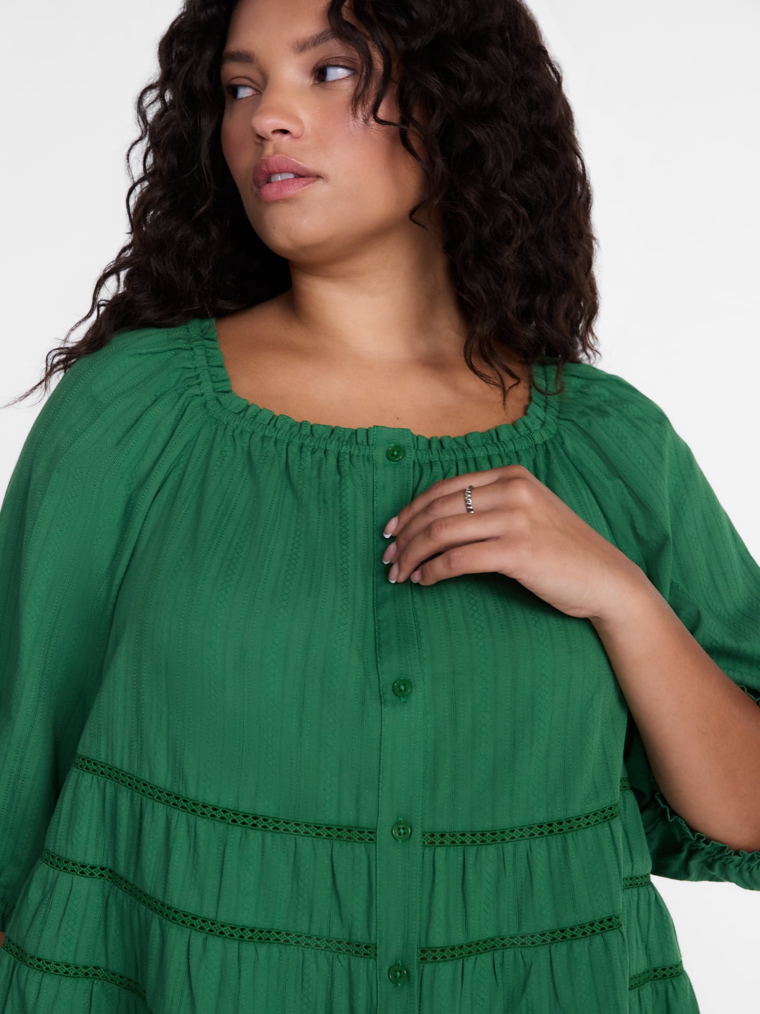 Terra & Sky Women's Plus Eyelet Trim Swing Top with Elbow Length Sleeves, Sizes 0X-5X