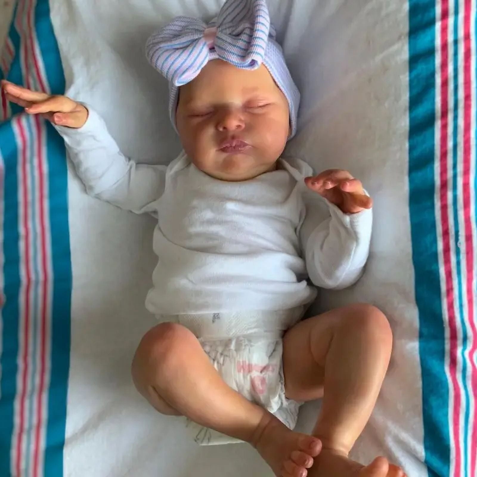 Risbecko 20 Inch 3D Skin With Visible Veins 50 CM Soft Body Asleep Reborn Baby Doll Toy For Girl Cloth Body Kid Art