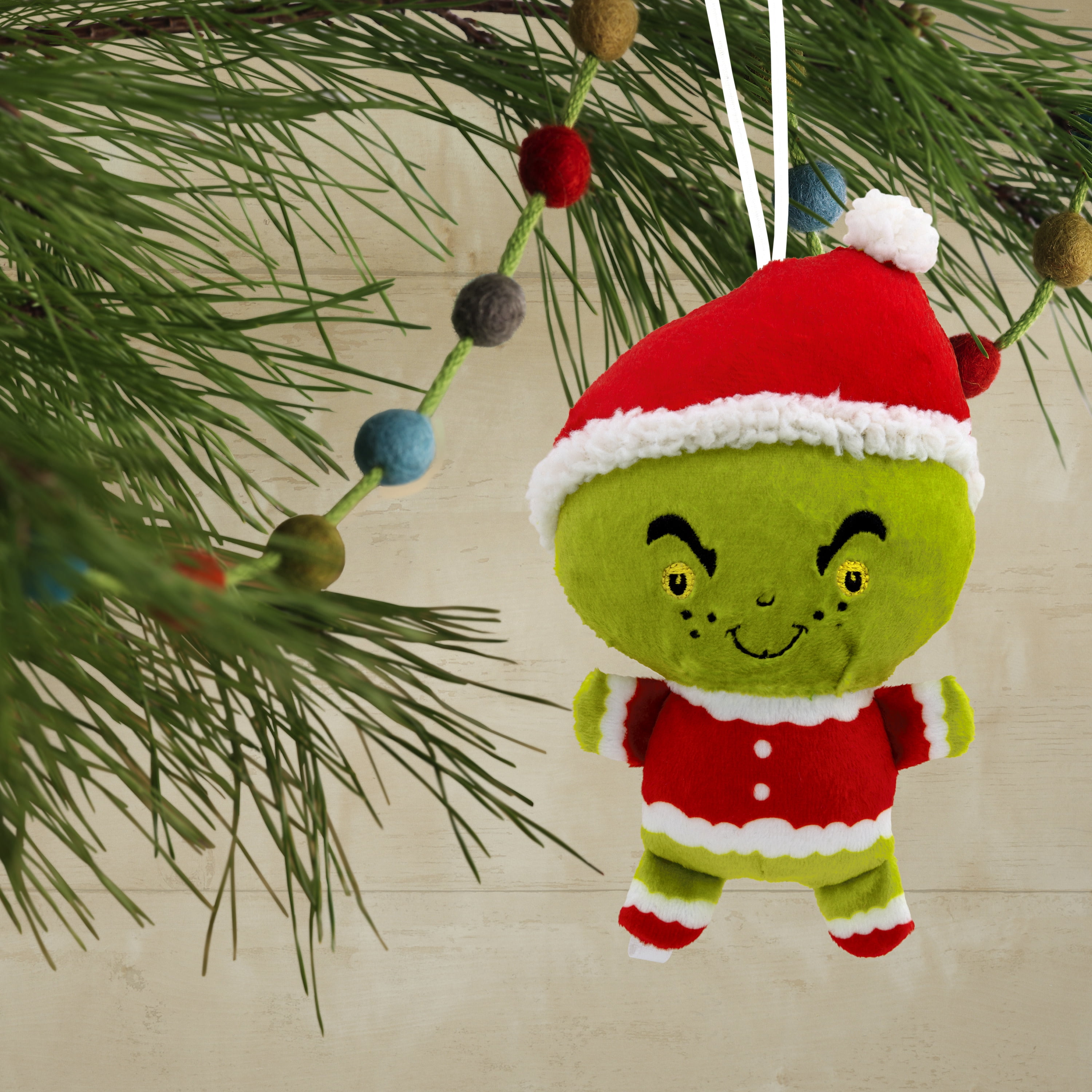 Hallmark Ornament (How the Grinch Stole Christmas! Grinch, Fabric), 1 Count