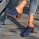thumbnail image 4 of Mujeres Tacones Altos Color Sólido Cerrado Dedo Del Pie Bloque Tacón Tope Mulas, Zapatillas de Verano de las Mujeres para la Oficina Y la Comodidad Diaria, 4 of 9