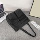 thumbnail image 1 of Bolso de lona 2024 para mujer con gran capacidad. Nuevo bolso de hombro versátil y moderno. Bolso portátil para estudiantes y hombres., 1 of 3