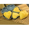 thumbnail image 3 of Fox Run Linked Heart Cake Pan, 4-Inch, Preferred Non-Stick, 3 of 3