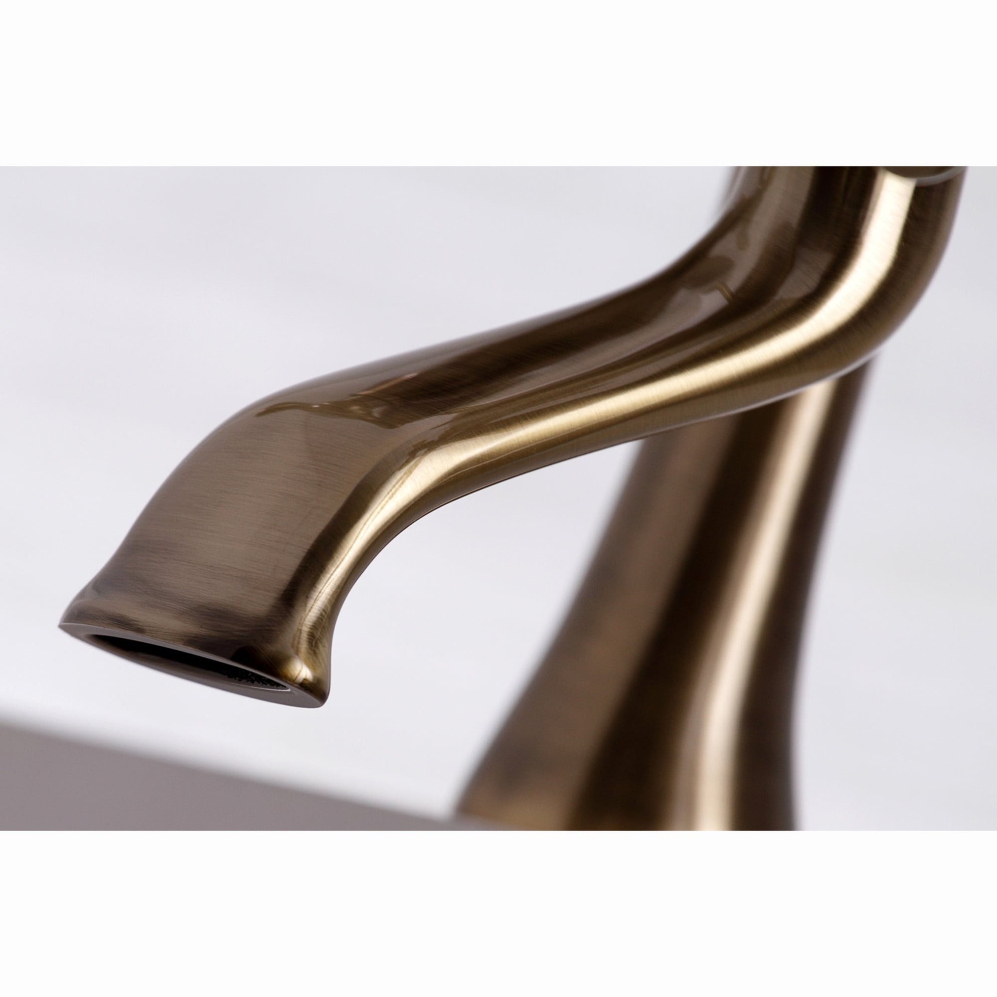 Kingston Brass KS268AB Kingston 7" Center Deck-Mount Clawfoot Tub Faucet with Hand Shower, Antique Brass