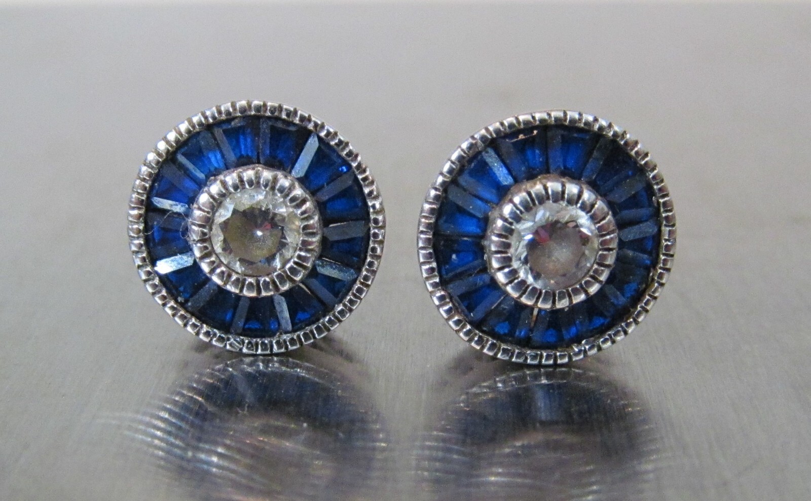 Sparkle Jewels Vintage Sterling Silver Clear Round Blue Cubic Zirconia Stud Earrings