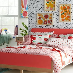 Sweet Strawberry Complete Bedding Set By Drew Barrymore Flower