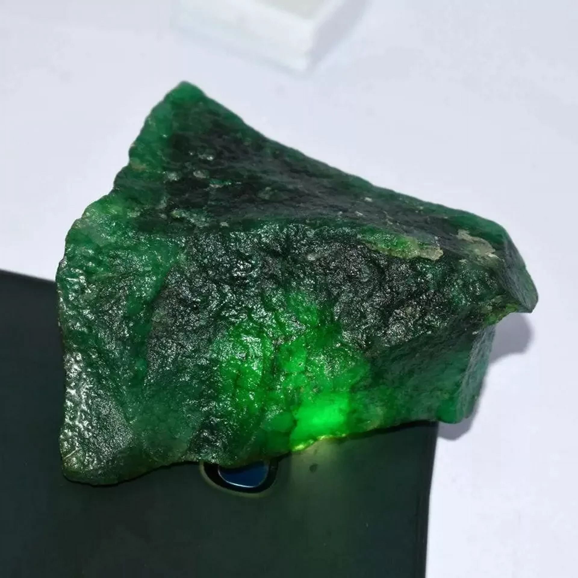 140-200 Carat Colombian Green Emerald Rough - Natural Uncut Gemstone