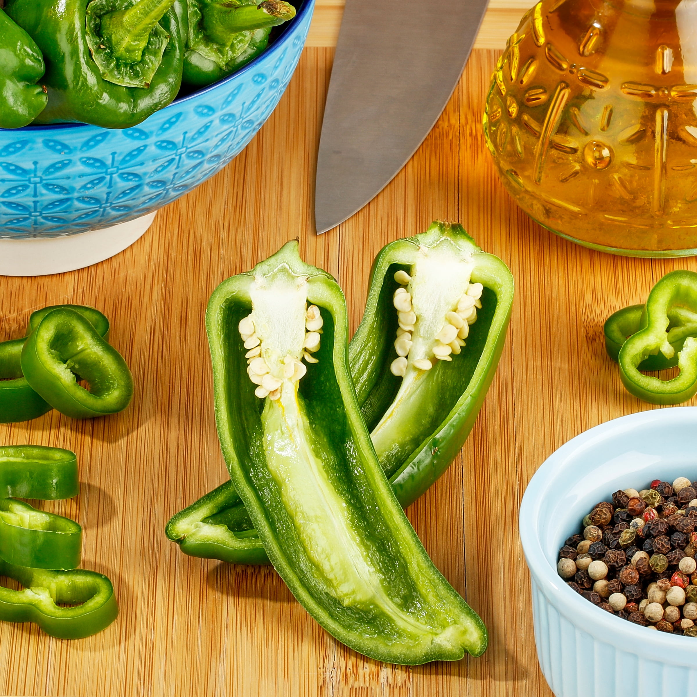 Robinson Fresh Anaheim Peppers, 16 oz