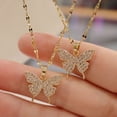 thumbnail image 2 of Collar de mariposa brillante para mujer, cadena con colgante de cristal dorado exquisito, regalo de joyería para fiesta de boda, 2 of 4