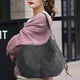 thumbnail image 5 of Los bolsos de lona simples son elegantes y versátiles, 5 of 5