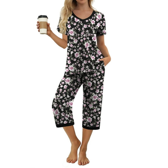 MINTREUS Women's Pajama Sets Short Sleeve Shirt and Capri Soft Pajama Sets with Pockets S-4XL