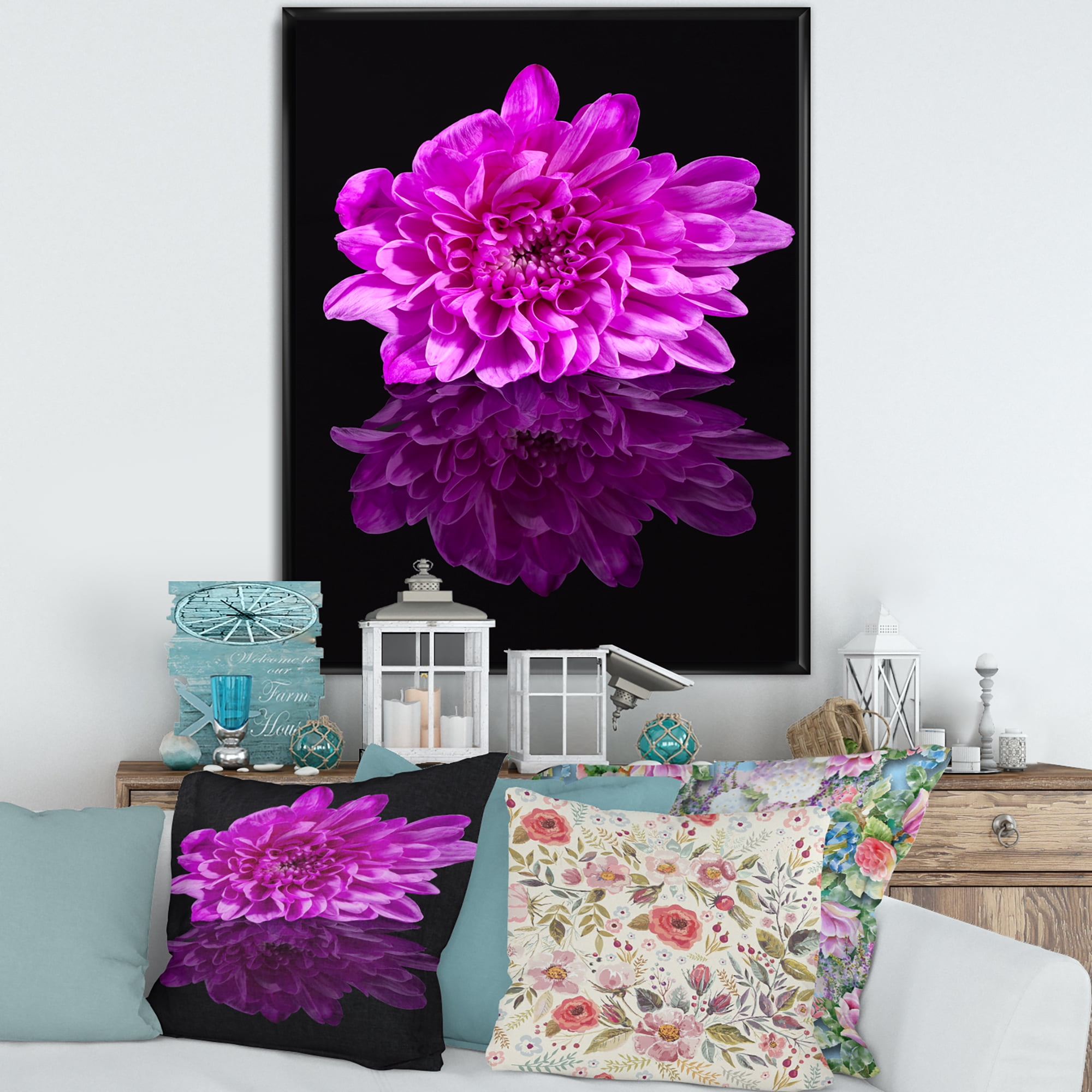Designart 'Single Purple Chrysanthemum Flower On Black Reflection' Traditional Framed Canvas Wall Art Print