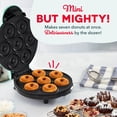 thumbnail image 2 of DASH Mini máquina para hacer donas para desayunos, aperitivos, postres y más aptos para niños, con superficie antiadherente, hace 7 donuts - Aqua, 2 of 5