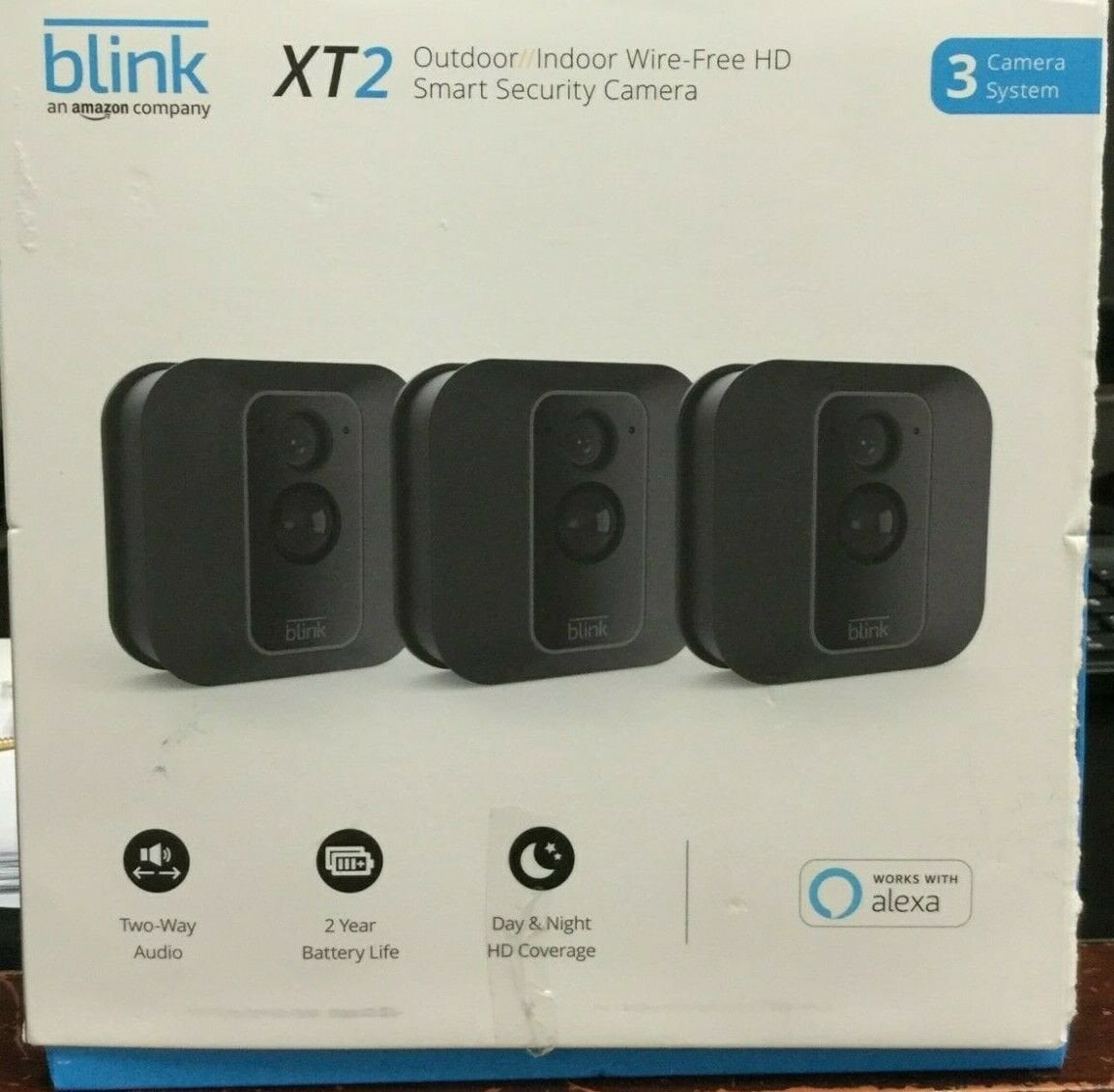 Refurbished Blink Xt2 3 Camera 1080p Smart Indoor Outdoor Home Security System Black No Batteries Grade B Walmart Com Walmart Com