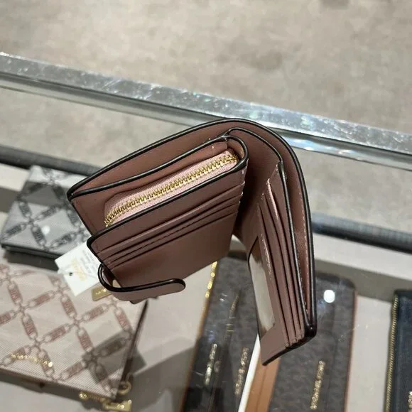 Michael Kors Medium Crossgrain Leather Bifold Wallet (Powder