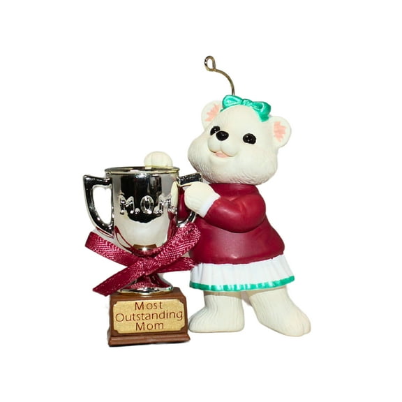 Hallmark Ornament: 1994 Mom | QX5466
