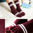 thumbnail image 4 of Chaussettes à Moins de 5$ Chaussettes Rouges pour Femmes Imprimé Multicolore Chaussettes à Cinq Doigts Chaussettes Chaudes en Laine Chaussettes Amusantes, 4 of 4