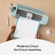 thumbnail image 3 of Rollo de vinilo Cricut Bulk Premium blanco permanente de 12 x 457 cm, 3 of 6