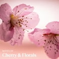 thumbnail image 2 of Crema de manos L'Occitane Flor de Cerezo 30 ml, 2 of 7