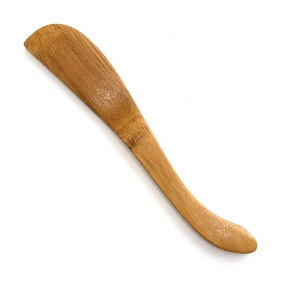 Hand-Burnished Bamboo Spreader, 7 inch