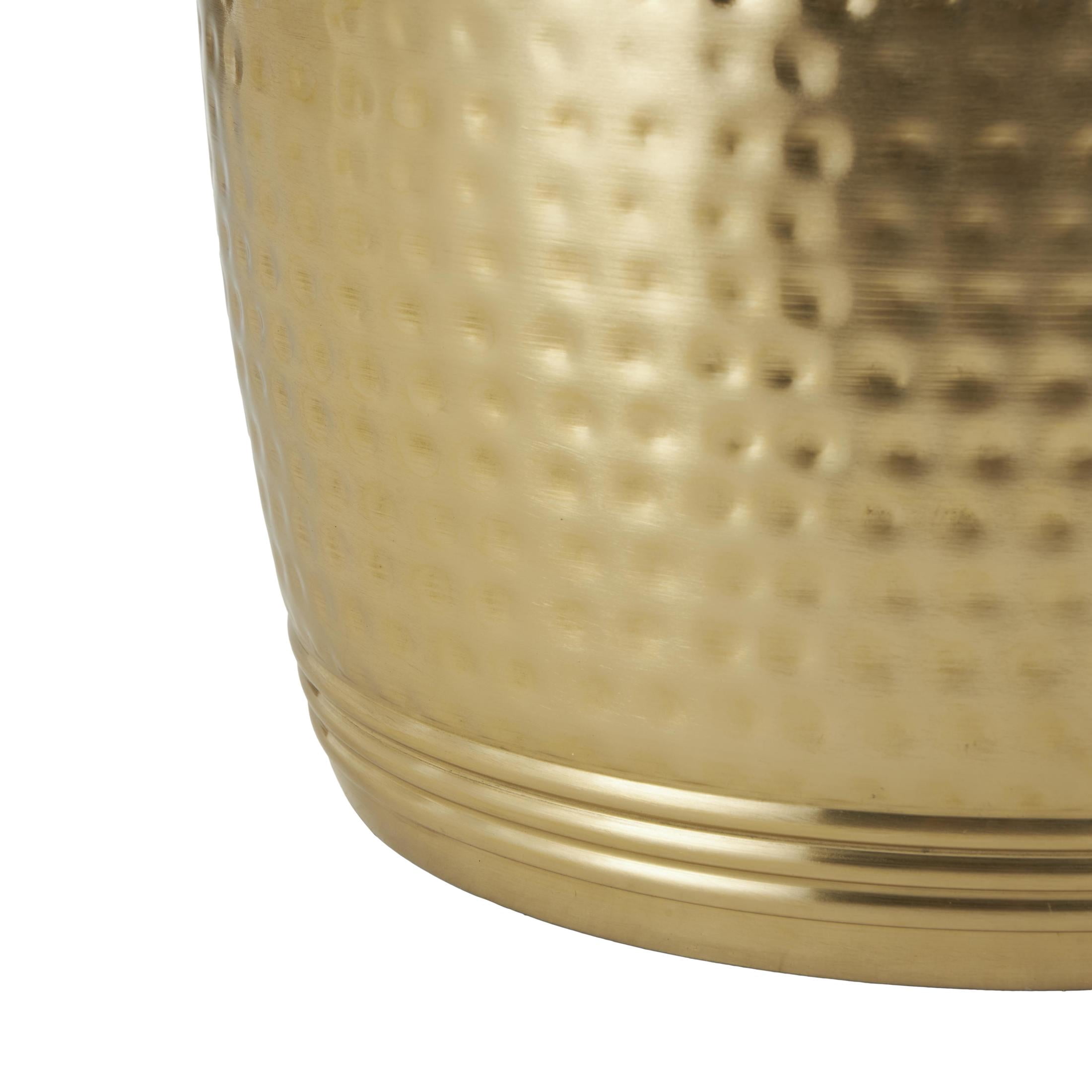 DecMode 16" x 19" Gold Metal Handmade Drum Accent Table with Hammered Design, 1-Piece