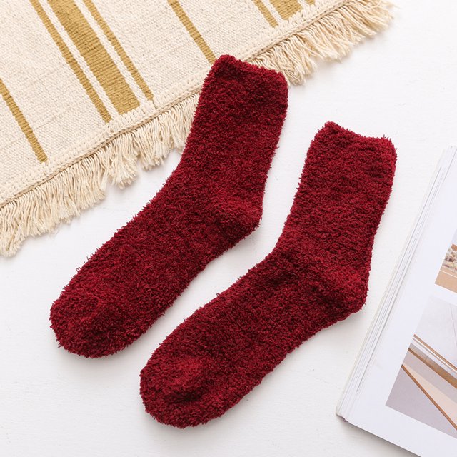 yingyy WarmMenSocksSolidColorMidCalfSocksAutumnWinterStyleCoralVelvetThickenedFloorSocks