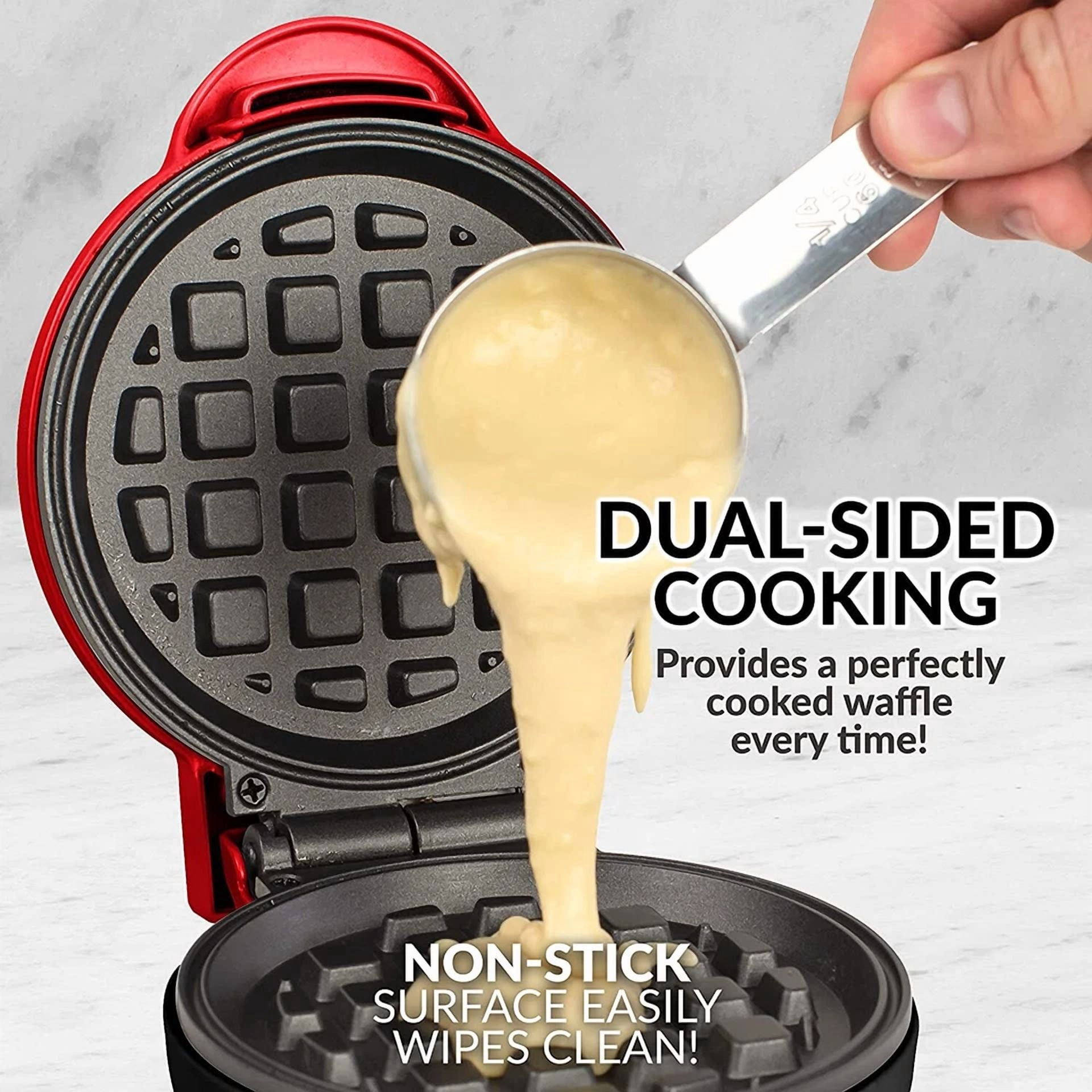 CIRCLE- Nostalgia Mymini Waffle Maker 5 Non-Stick Cooking Surface. New Factory Sealed