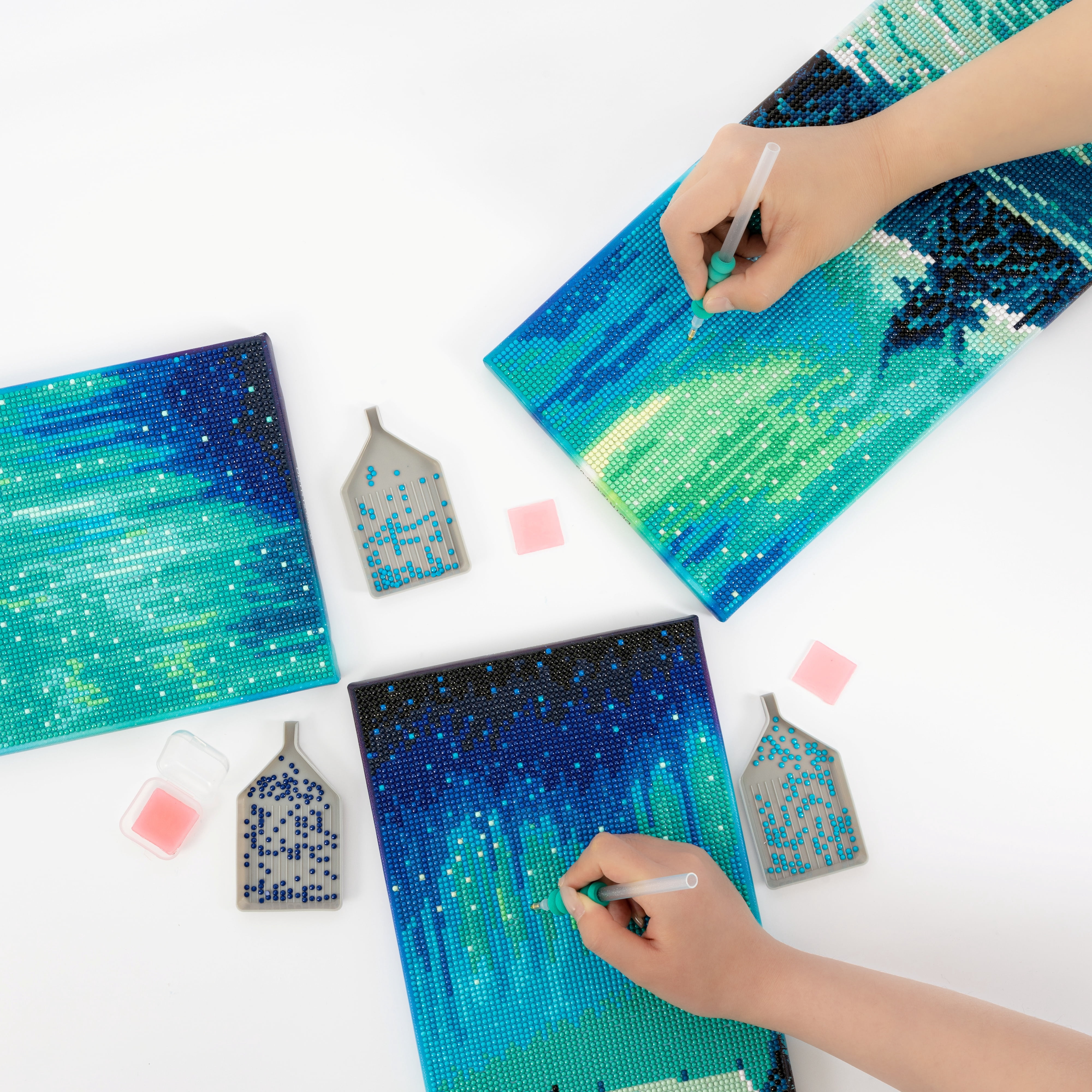 DIAMOND DOTZ® Twilight Borealis Triptych Diamond Painting Kit