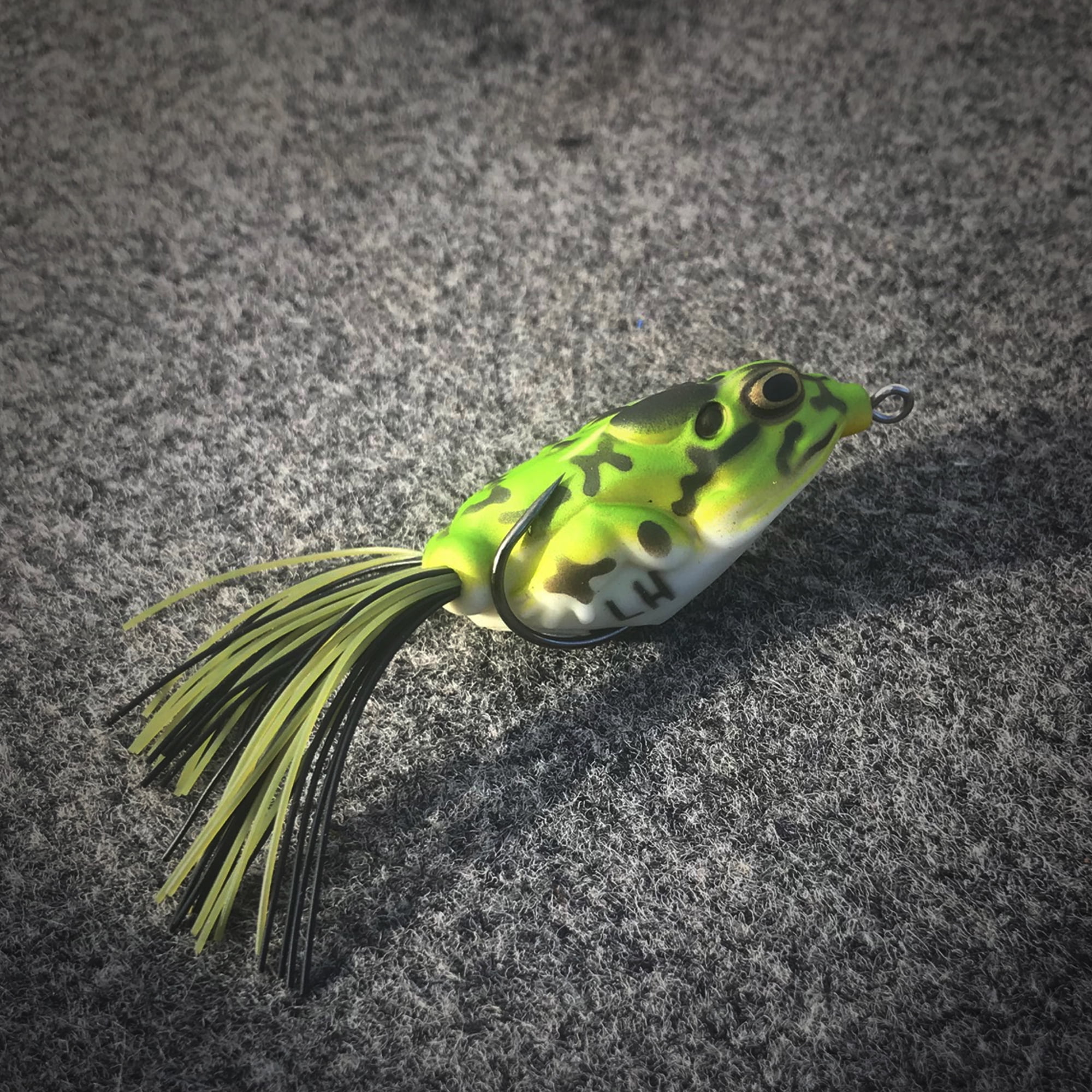 Lunkerhunt Compact Frog-Topwater-Green Tea,2.25in,1/2oz,Soft Baits,Fishing Lures